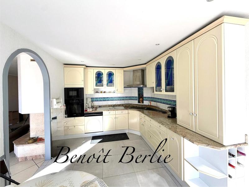 Maison - 146 m² - 5 pièces