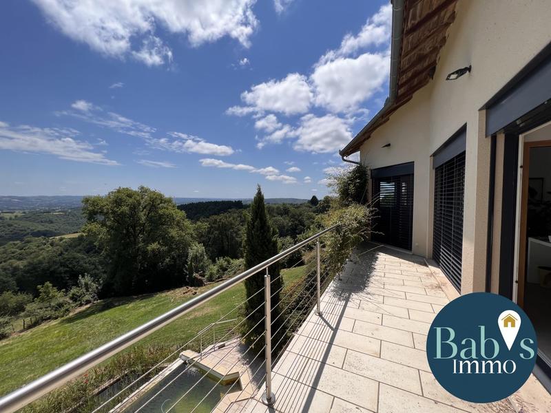 Maison contemporaine - 225 m² - 7 pièces