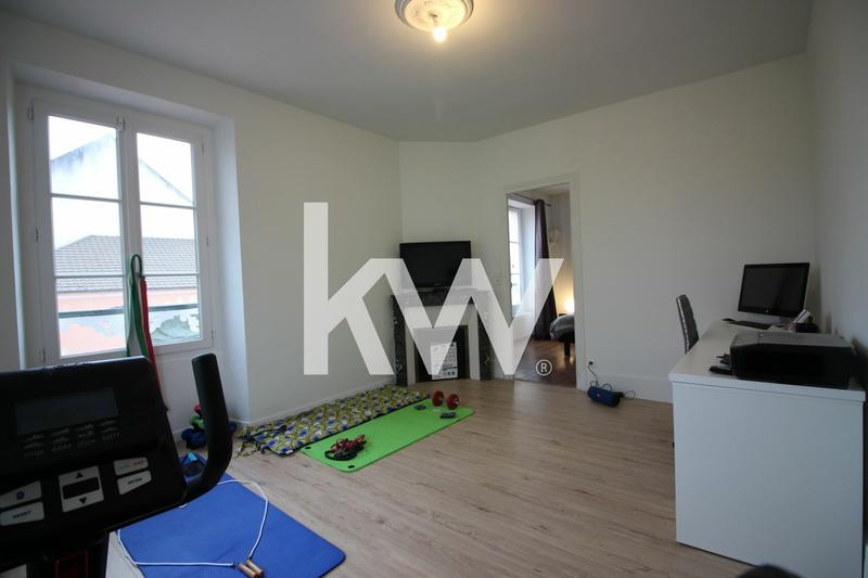 Maison ancienne - 180 m² - 6 pièces