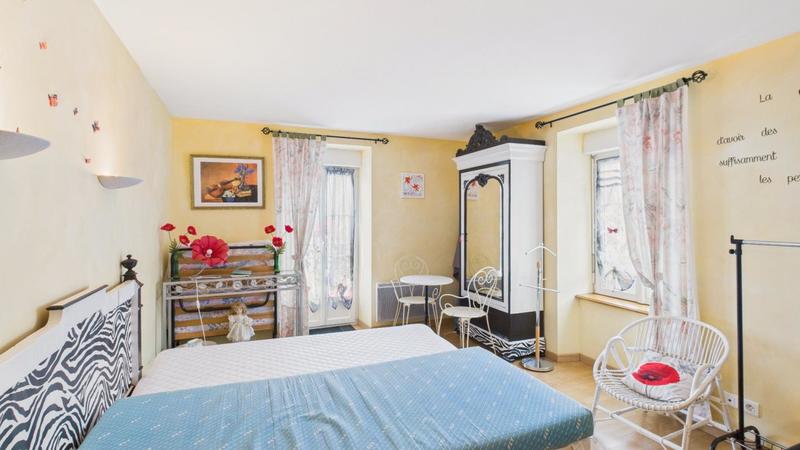 Maison en pierre - 125 m² - 5 pièces