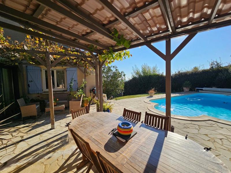 Maison - 160 m² - 6 pièces