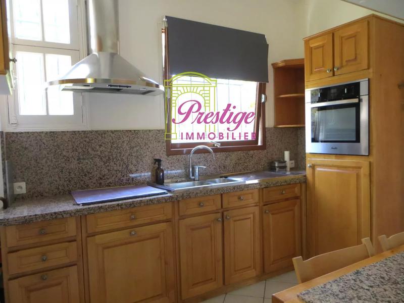 Maison - 113 m² - 5 pièces