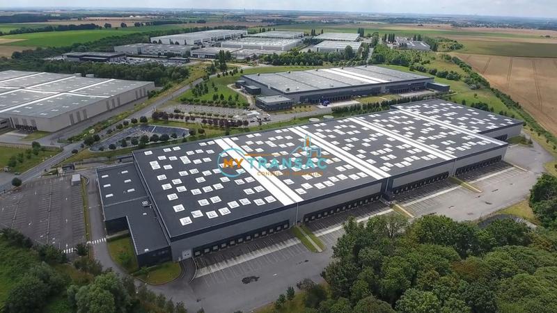 Entrepôt - 32 863 m²