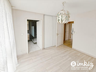 Maison - 104 m² - 5 pièces