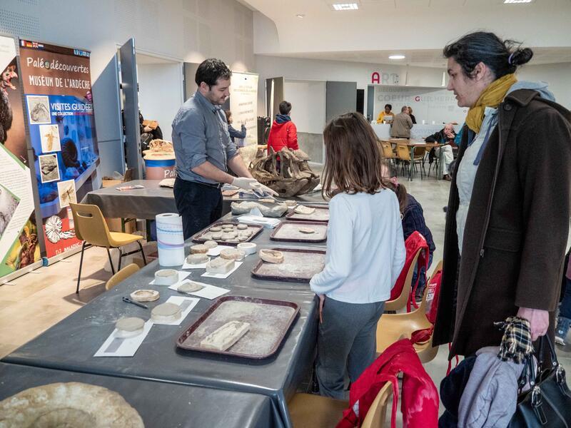 46ème bourse minéraux et fossiles