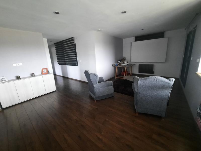 Maison - 155 m² - 6 pièces