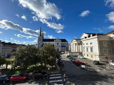 Appartement - 92 m² - 3 pièces