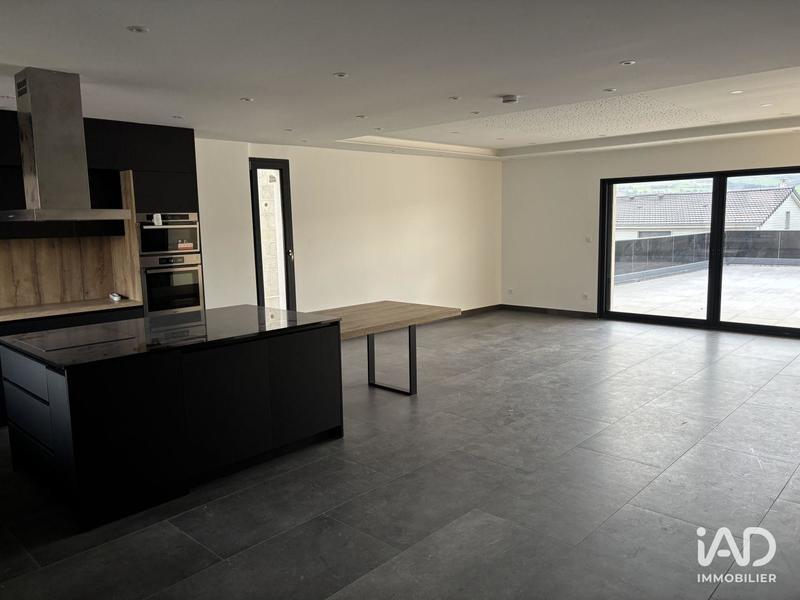 Maison - 133 m² - 6 pièces