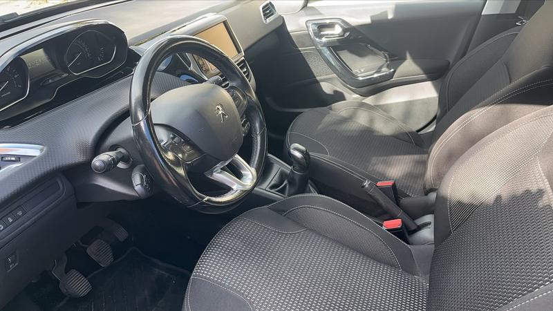 Peugeot 208 1.2 PureTech 110 Allure