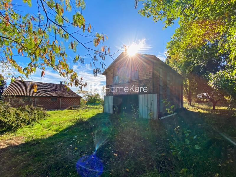 Maison en pierre - 230 m² - 6 pièces