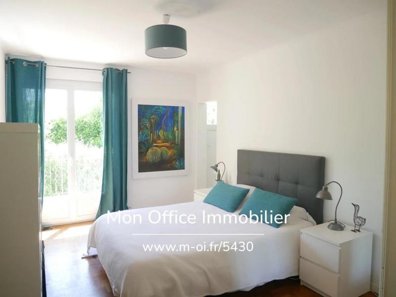 Maison - 243 m² - 5 pièces