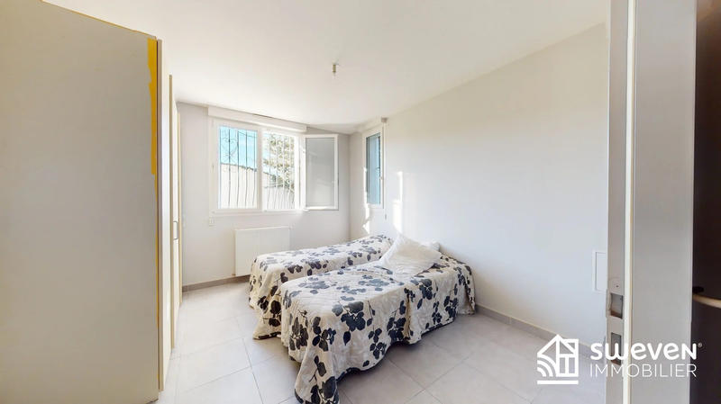 Villa - 205 m² - 7 pièces