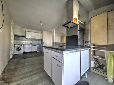 Maison - 101 m² - 4 pièces