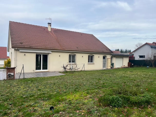 Maison - 110 m² - 6 pièces