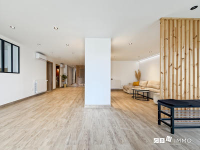 Appartement - 120 m² - 4 pièces