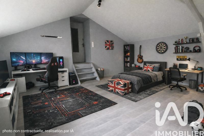 Maison - 144 m² - 7 pièces