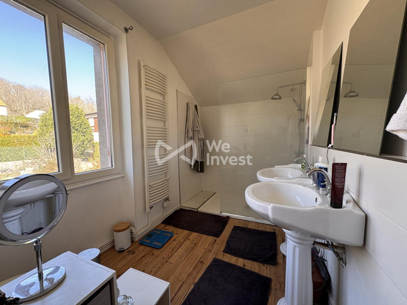 Maison traditionnelle - 128 m² - 5 pièces