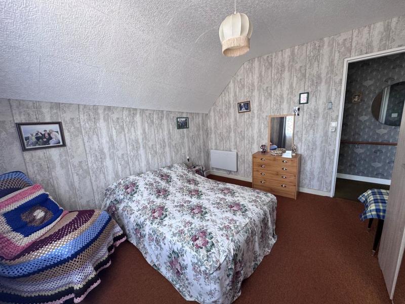 Maison - 93 m² - 4 pièces