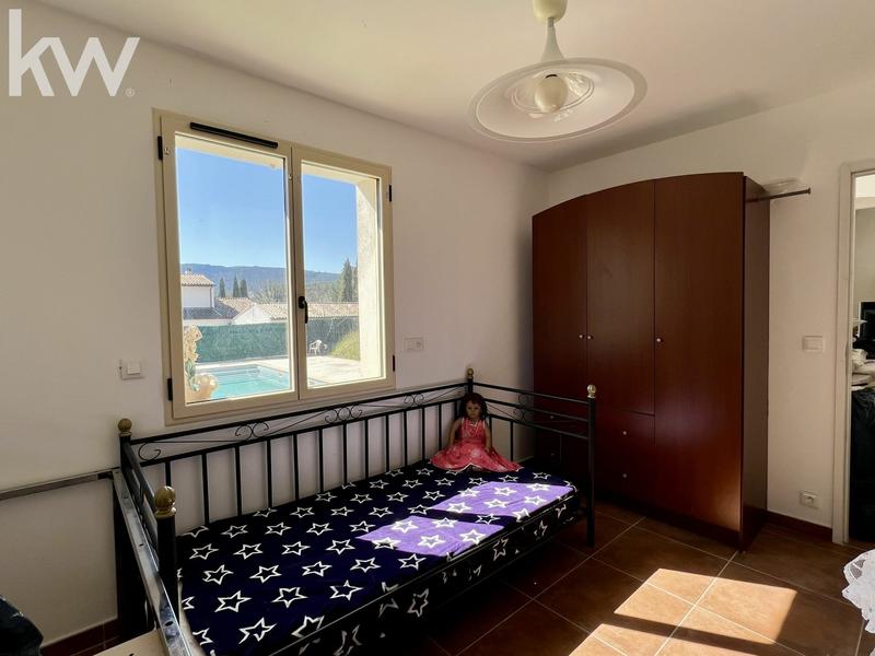 Maison provençale - 256 m² - 9 pièces