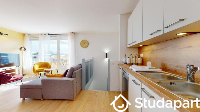 Chambre - 9 m² - 1 pièce