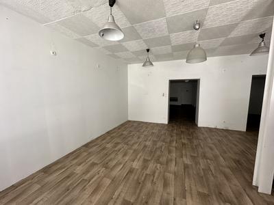 Local commercial - 102 m²
