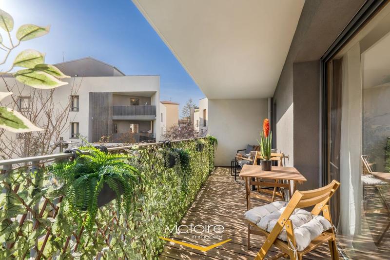 Appartement - 84 m² - 4 pièces