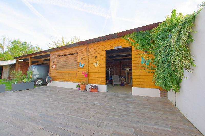 Maison - 170 m² - 6 pièces