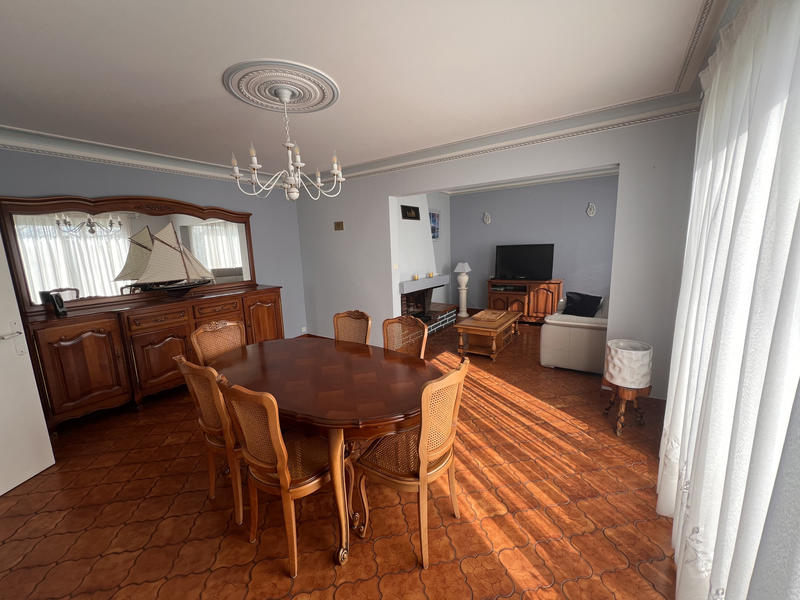 Maison - 100 m² - 5 pièces