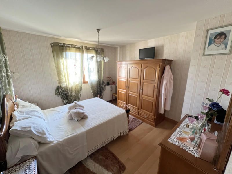 Maison - 154 m² - 8 pièces