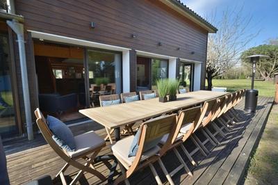 Maison - 318 m² - 12 pièces