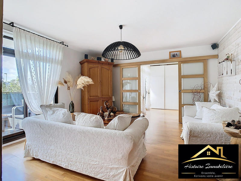 Appartement - 80 m² - 4 pièces