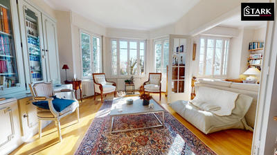 Maison ancienne - 235 m² - 8 pièces