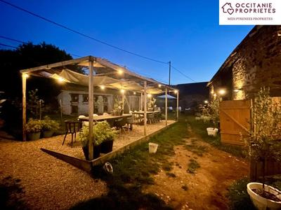 Maison chambre d'hôtes - 100 m² - 7 pièces