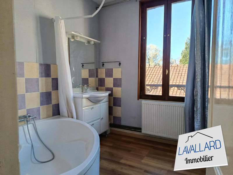 Maison - 65 m² - 3 pièces