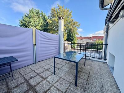 Appartement - 194 m² - 7 pièces