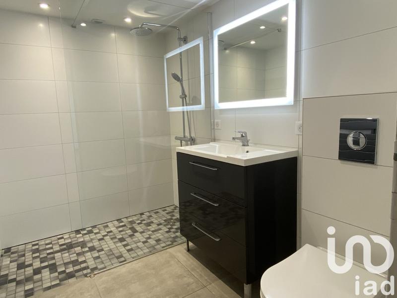 Maison - 210 m² - 7 pièces