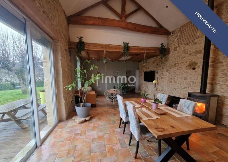 Maison en pierre - 130 m² - 3 pièces