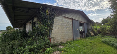 Maison - 373 m² - 1 pièce