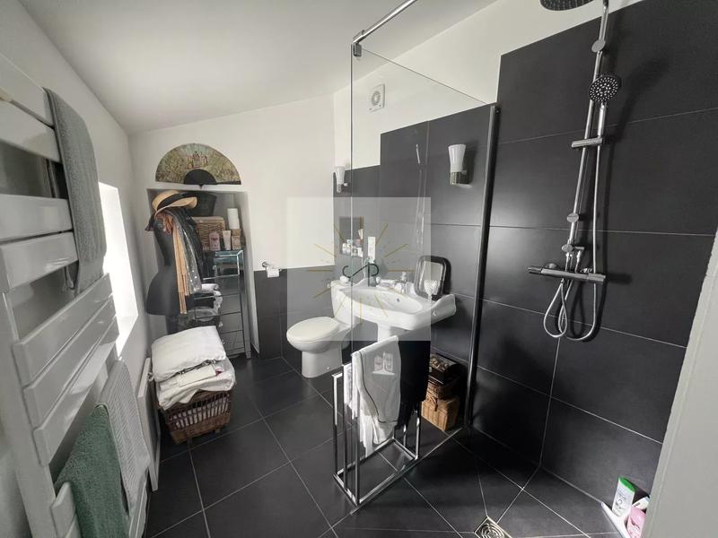 Maison - 145 m² - 5 pièces