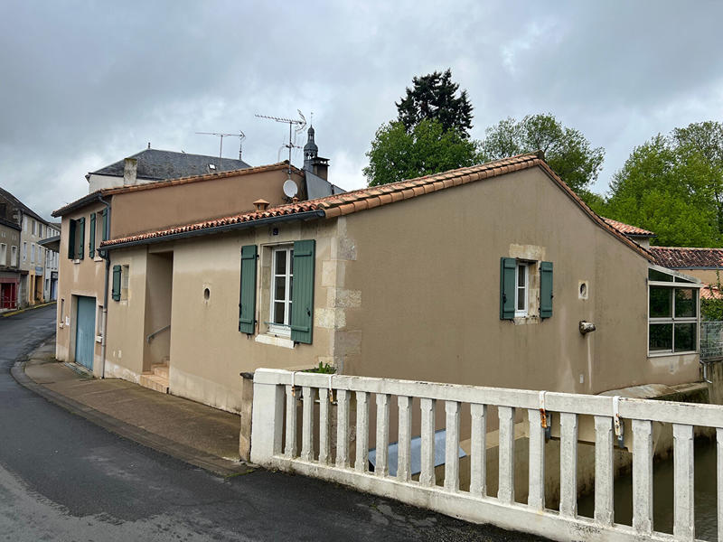 Maison - 154 m² - 8 pièces