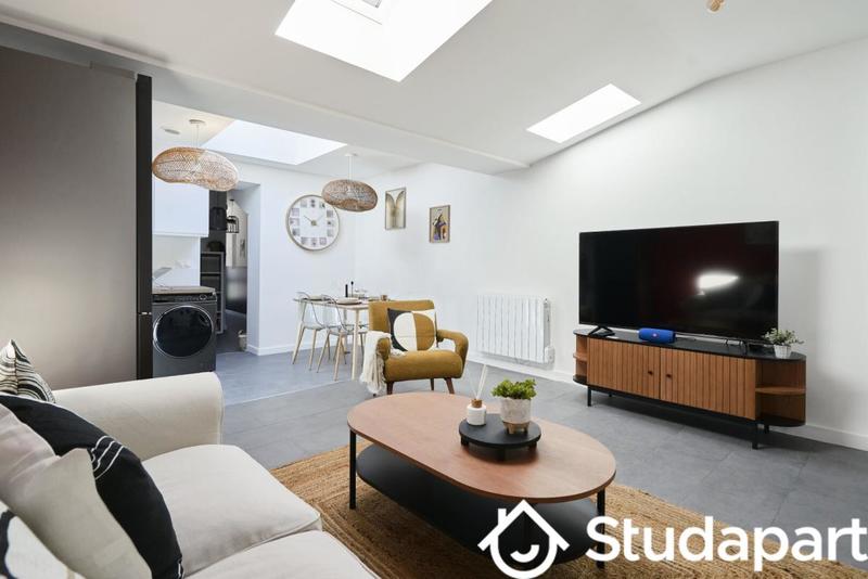 Chambre - 12 m² - 1 pièce