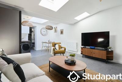 Chambre - 12 m² - 1 pièce