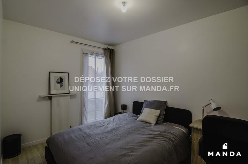 Chambre - 11 m² - 4 pièces