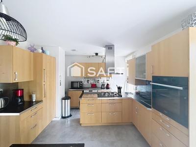 Maison - 155 m² - 6 pièces