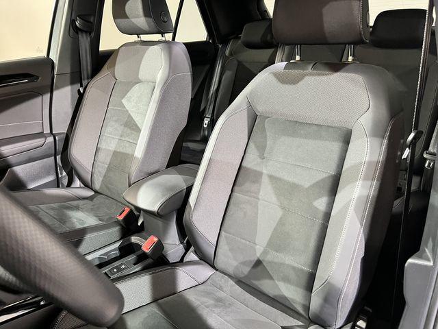 Volkswagen t-Roc (2) 2.0 Tdi 150 R-Line Dsg7