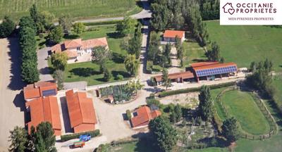 Maison de domaine équestre - 259 m² - 7 pièces