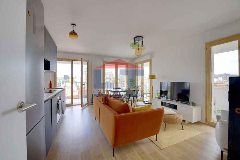 Appartement - 57 m² - 3 pièces