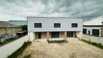 Bureau - 326 m² - 4 pièces