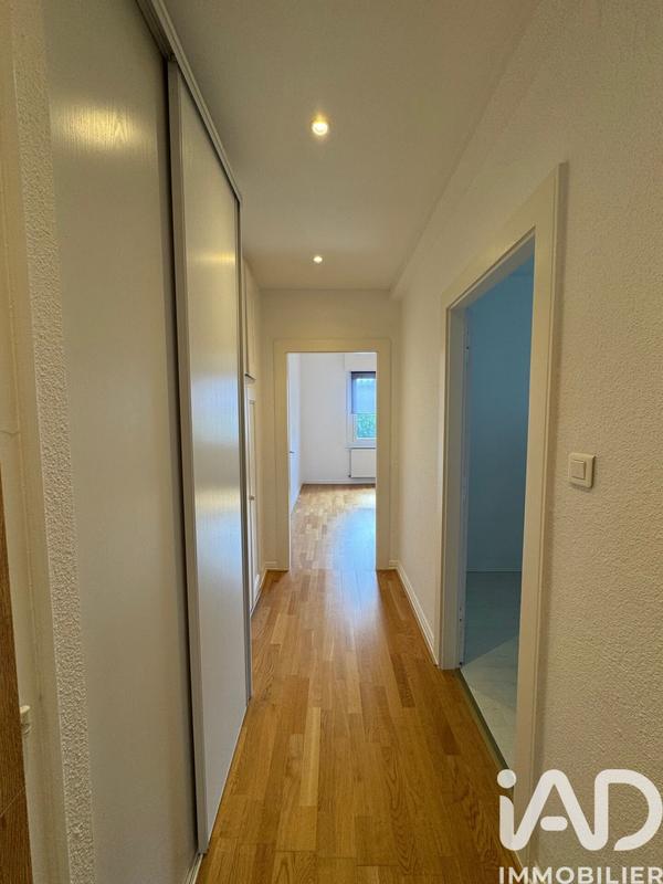 Appartement - 97 m² - 5 pièces