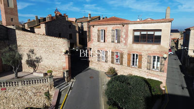 Maison - 458 m² - 7 pièces